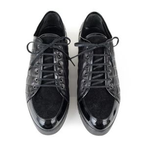 Aquatalia Angelina Quilted  Leather Sneakers size 8.5